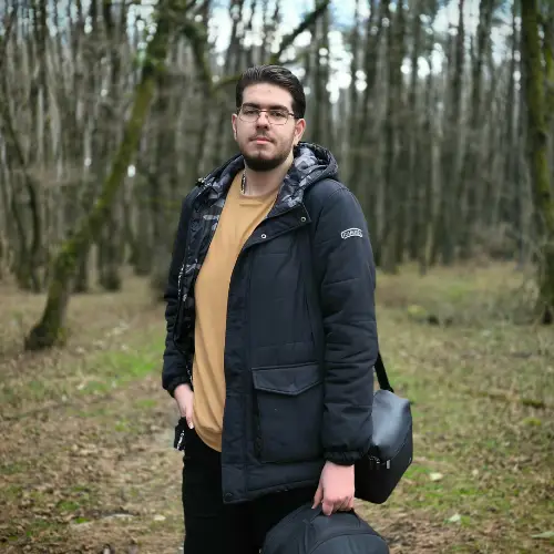 پوریا علایی